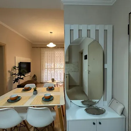Ideal * Τίρανα